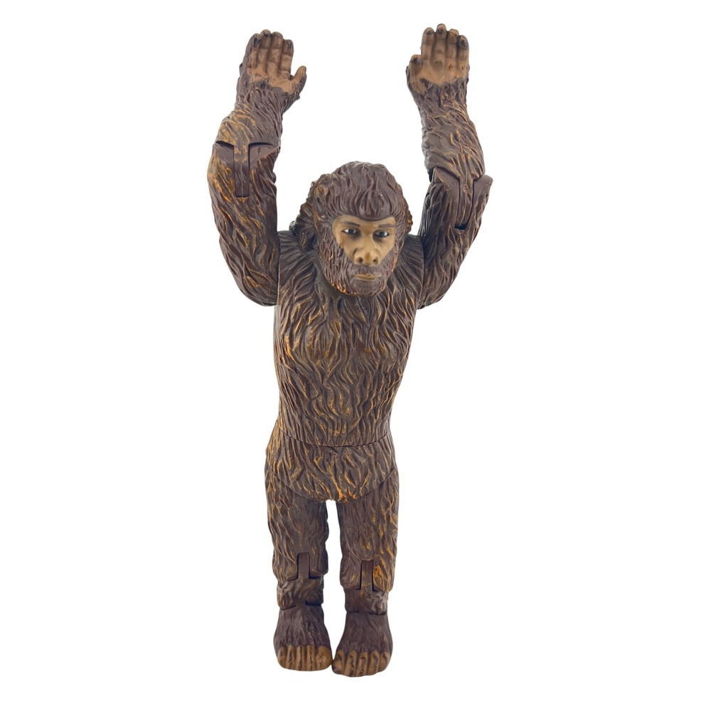 Accoutrements Archie McPhee Sasquatch Bigfoot Figure 2004 7" Brown Yeti Toy